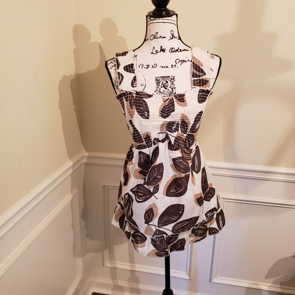 NWT Cute Spring Summer Top